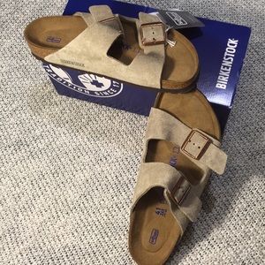 WMNS Birkenstock Arizona Suede Sandals